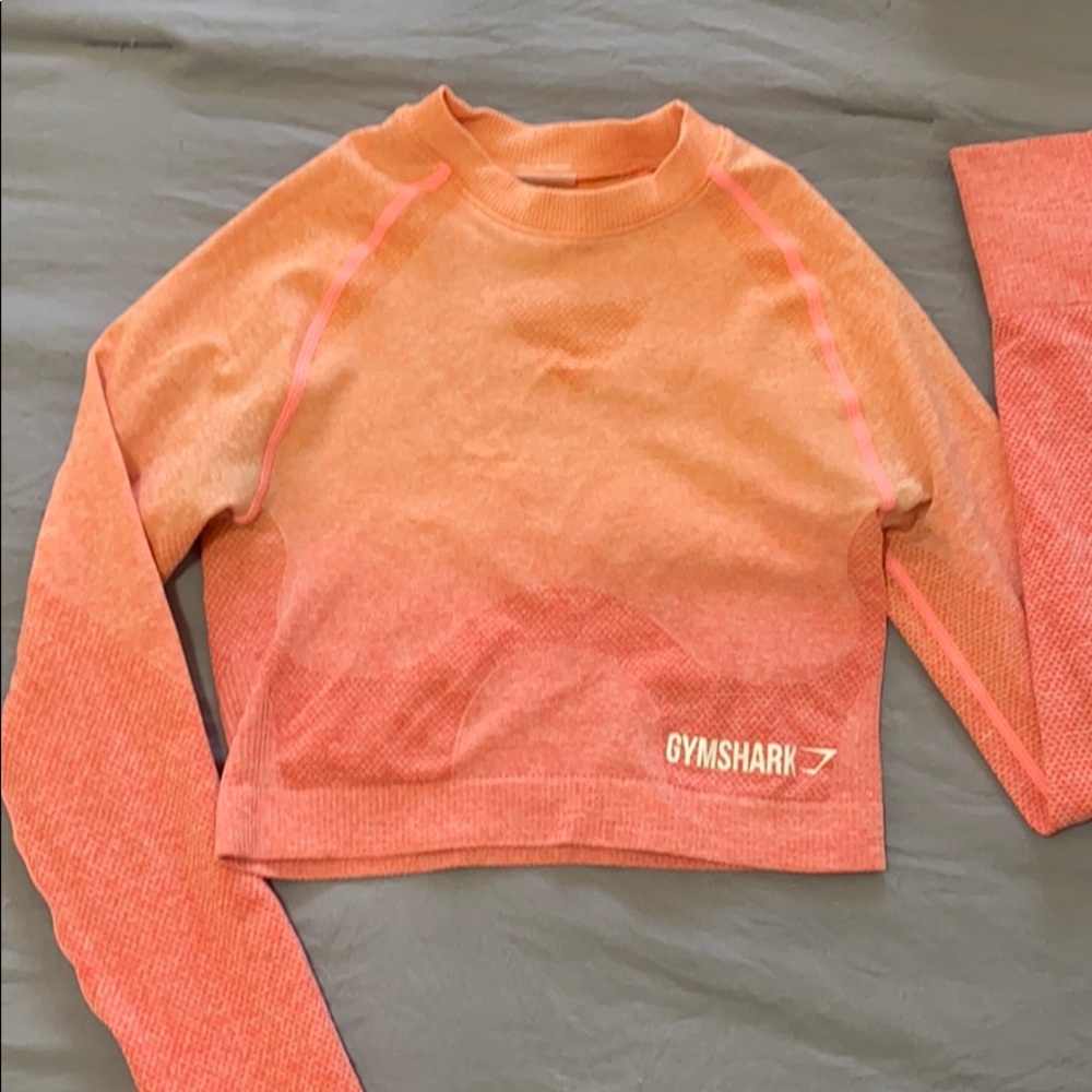 Gymshark Peach/pink ombre top